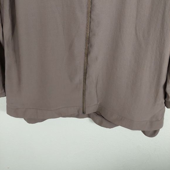 Valette Brown Silky Light Weight Layering Jacket or Tunic Zip Front Pockets EUC. - Picture 5 of 9